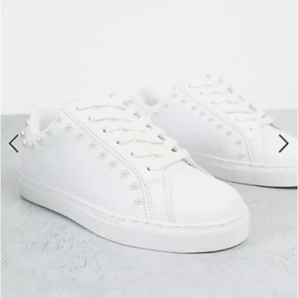 ASOS white sneakers with Pearl detail, new in box! - Picture 1 of 4